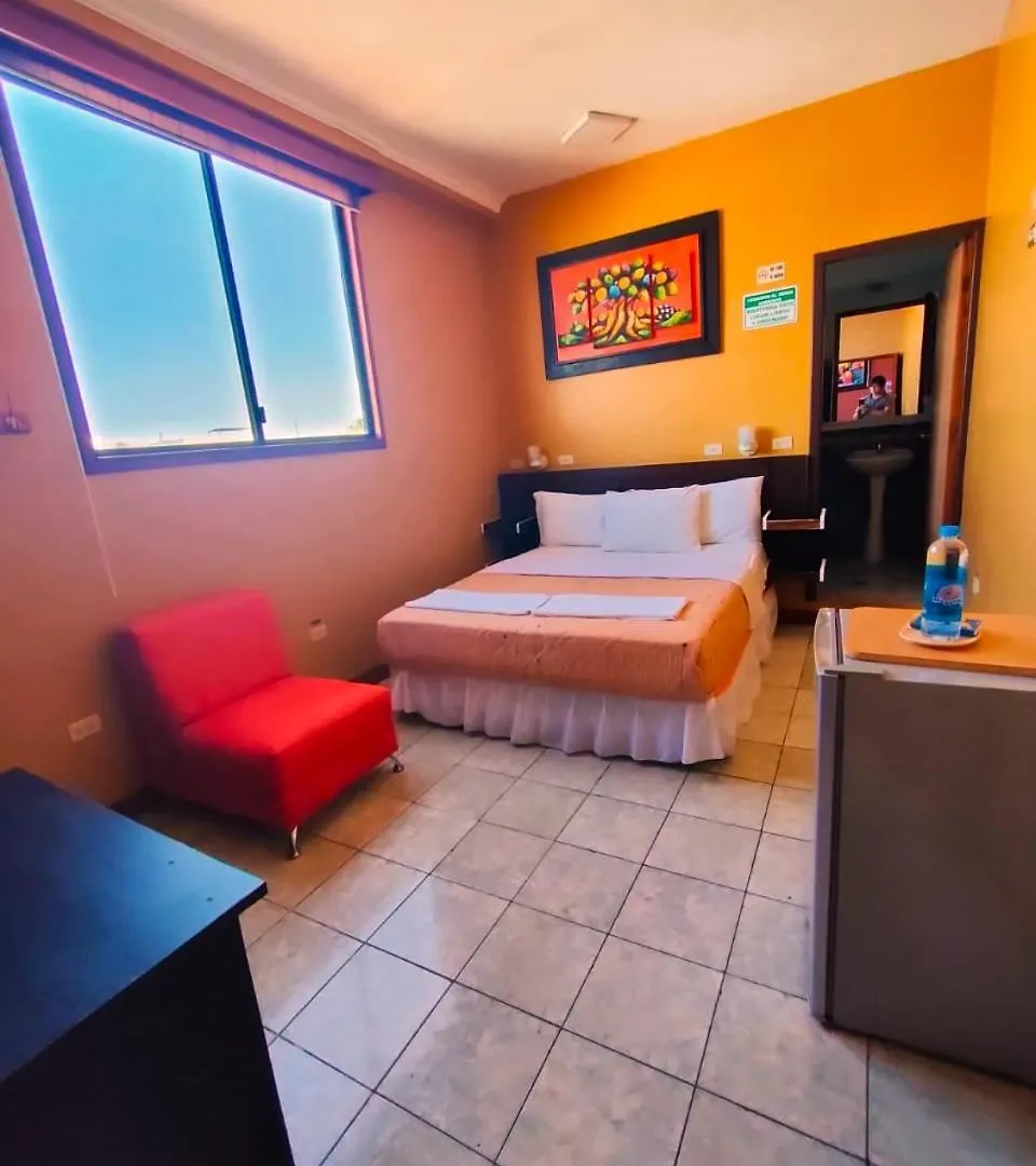 Hotel Los Algarrobos Puerto Baquerizo Moreno