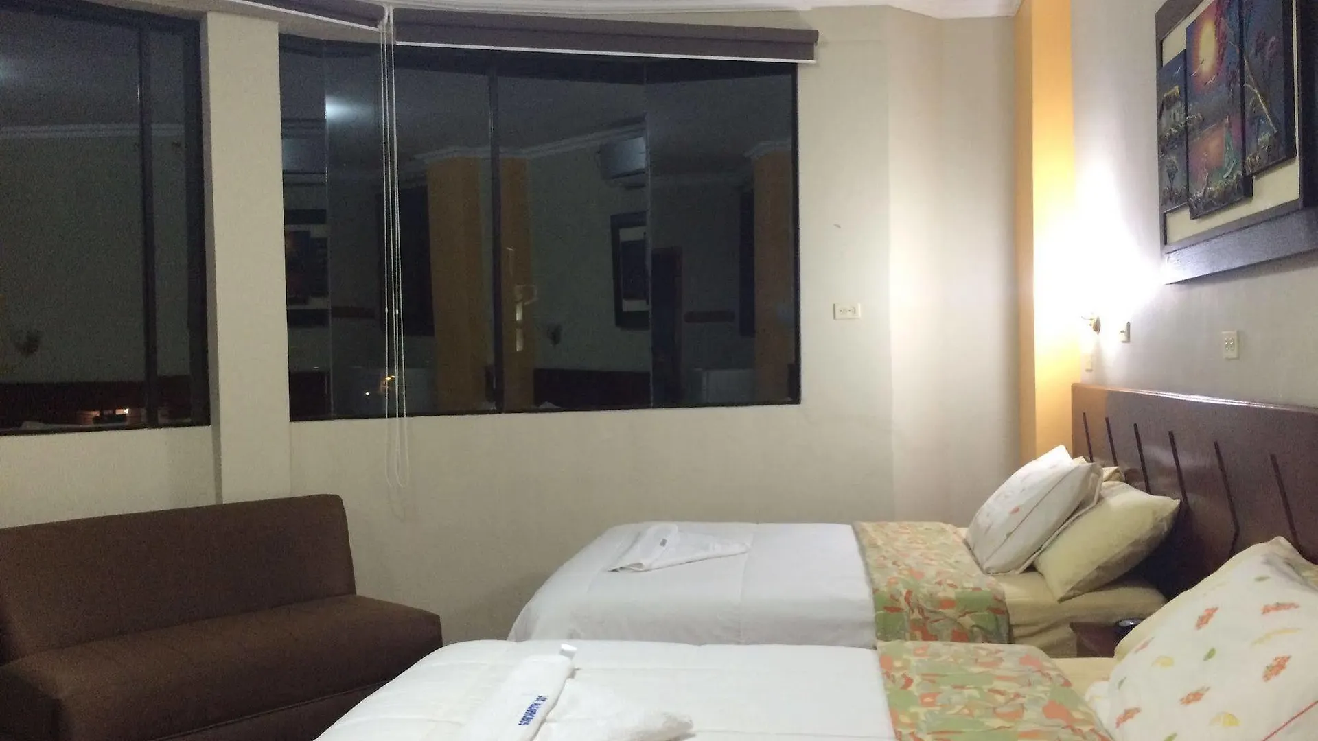 Hotel Los Algarrobos Puerto Baquerizo Moreno